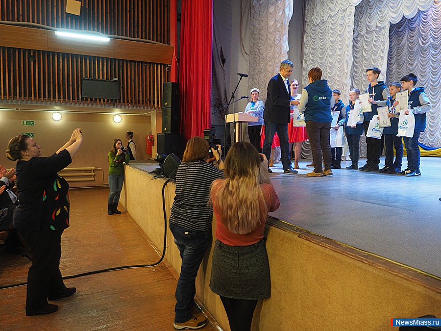 "�������� ���������" - ���������. � ������ ������ ��������� ����������� ����� ������������ � ������� �������������, ������ � ��������