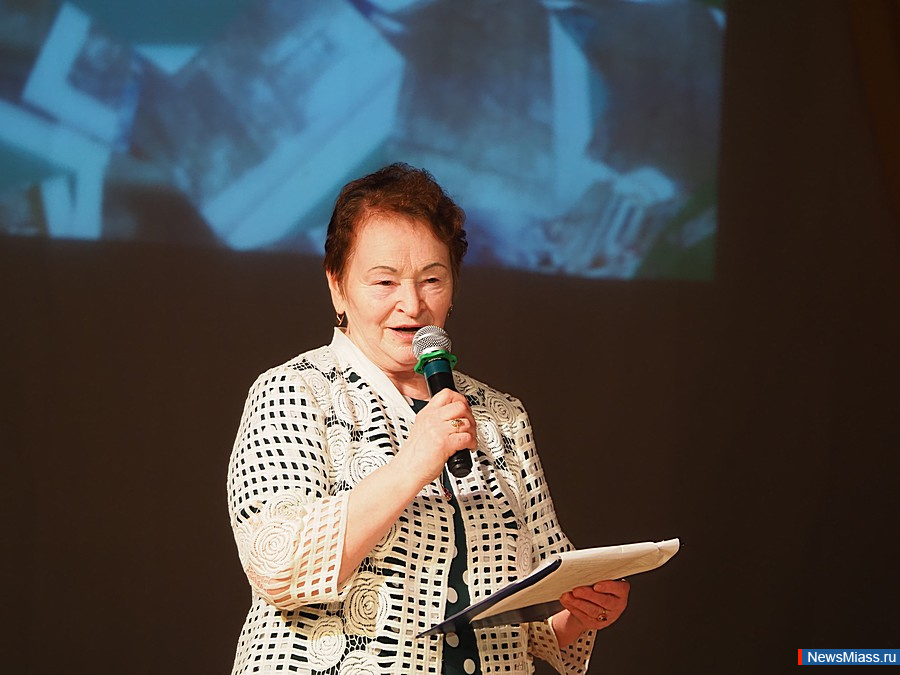 ������ �������� ������ "������������". � �� "���������" ������ ������������ ���������� ������� ��� �������� ������ ����������� ��������