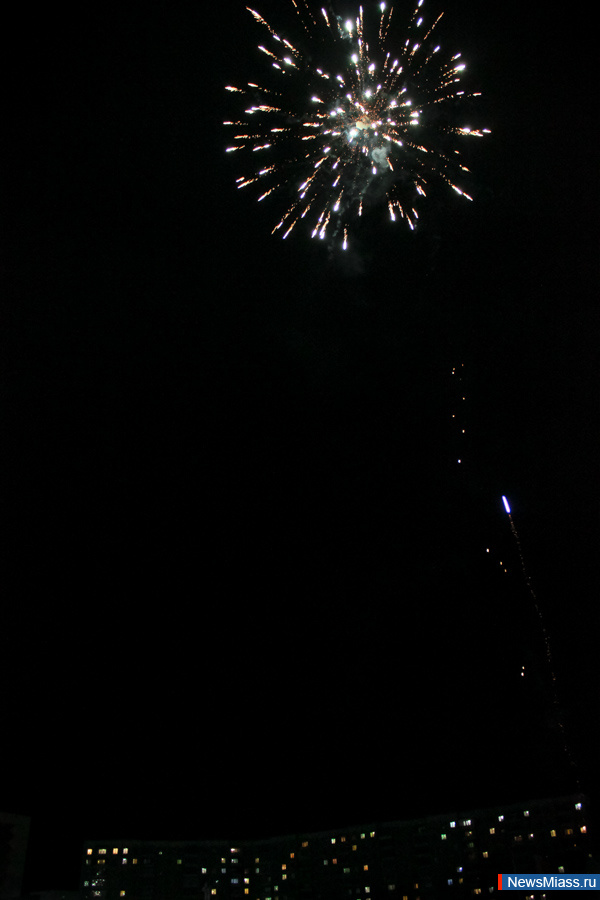 , , .           "1000 "