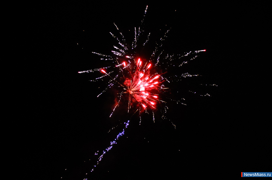 , , .           "1000 "