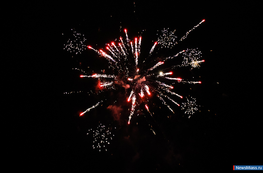 , , .           "1000 "