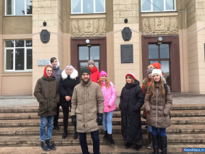 ����� ������������� AR