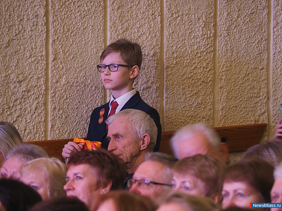 �������� ������ � ������. �� ����� ���� "��������" ��������� �������� ���� ��������� � ������� �������� ������� "�������"