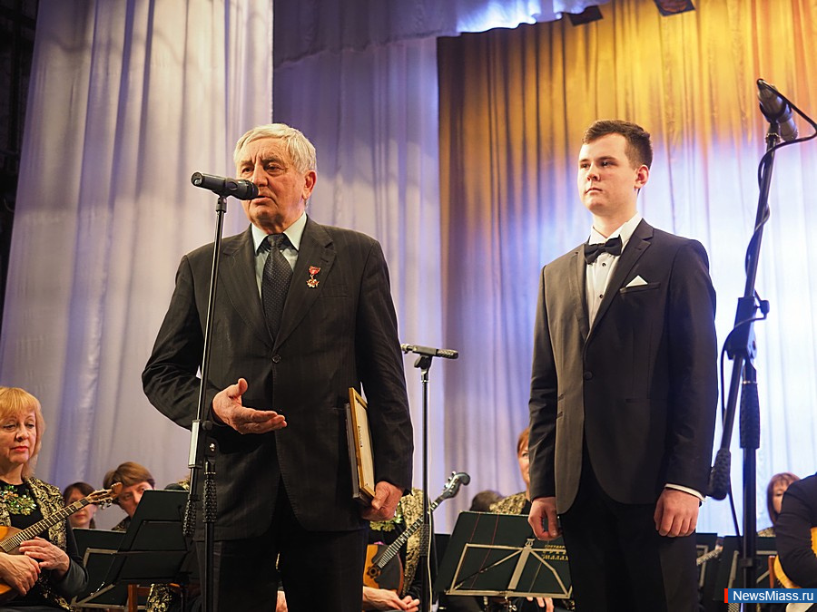 �������� ������ � ������. �� ����� ���� "��������" ��������� �������� ���� ��������� � ������� �������� ������� "�������"