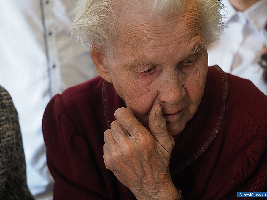 ����-������ ��������� �������� ���� � ���� ��� �������. � ������ ������� "������! ��������! ����!" ������������ ������ "������" �������� � ������ � ��������� ��������