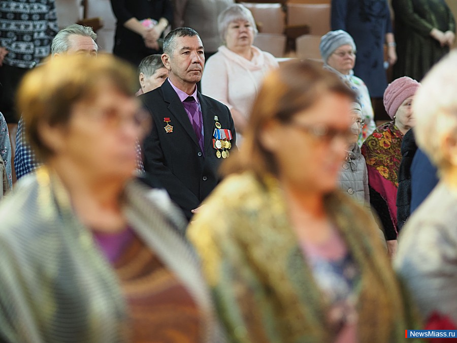 ,     ,   .  " ",  ,          