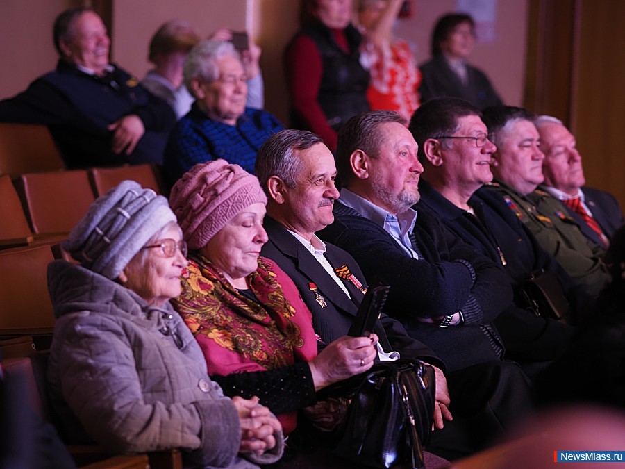 ,     ,   .  " ",  ,          