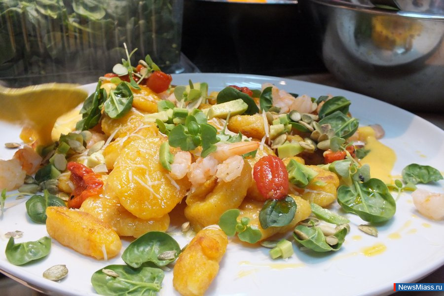   LORENA   -      .     -    ,        