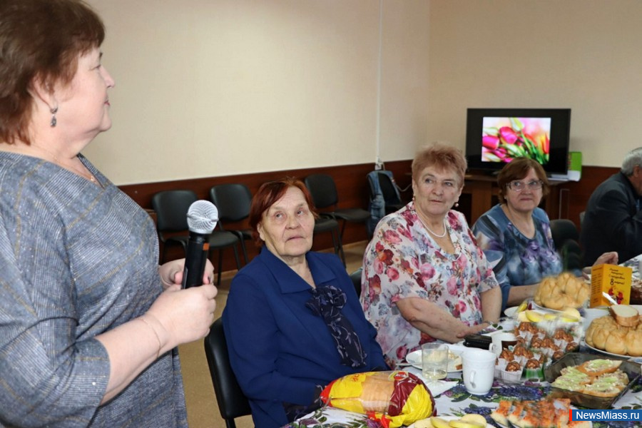       8    .    ""   "   "    