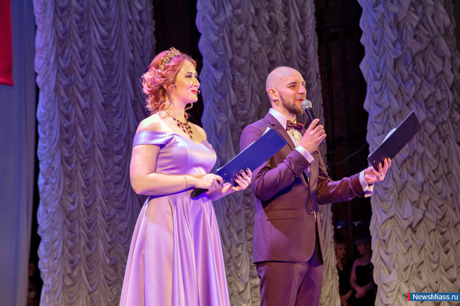   ,      .    ""       " "