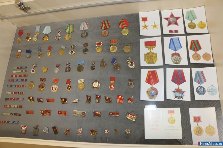          .         "Logos"    ..    