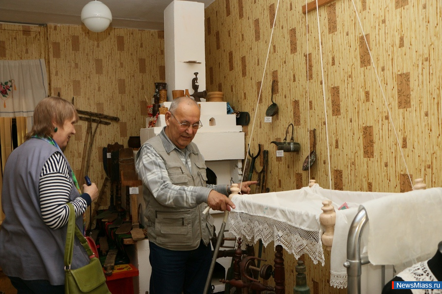          .         "Logos"    ..    