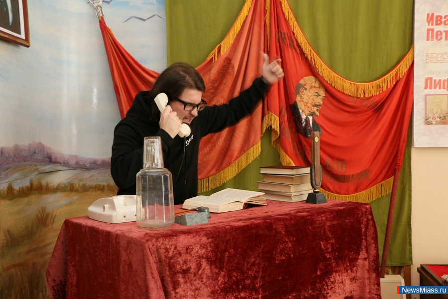          .         "Logos"    ..    