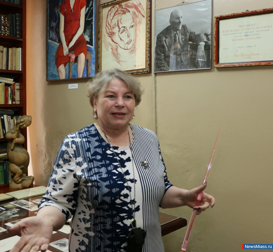          .         "Logos"    ..    