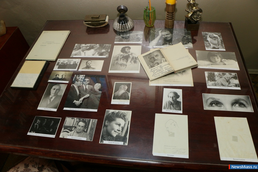          .         "Logos"    ..    