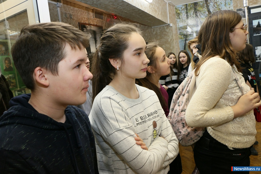          .         "Logos"    ..    