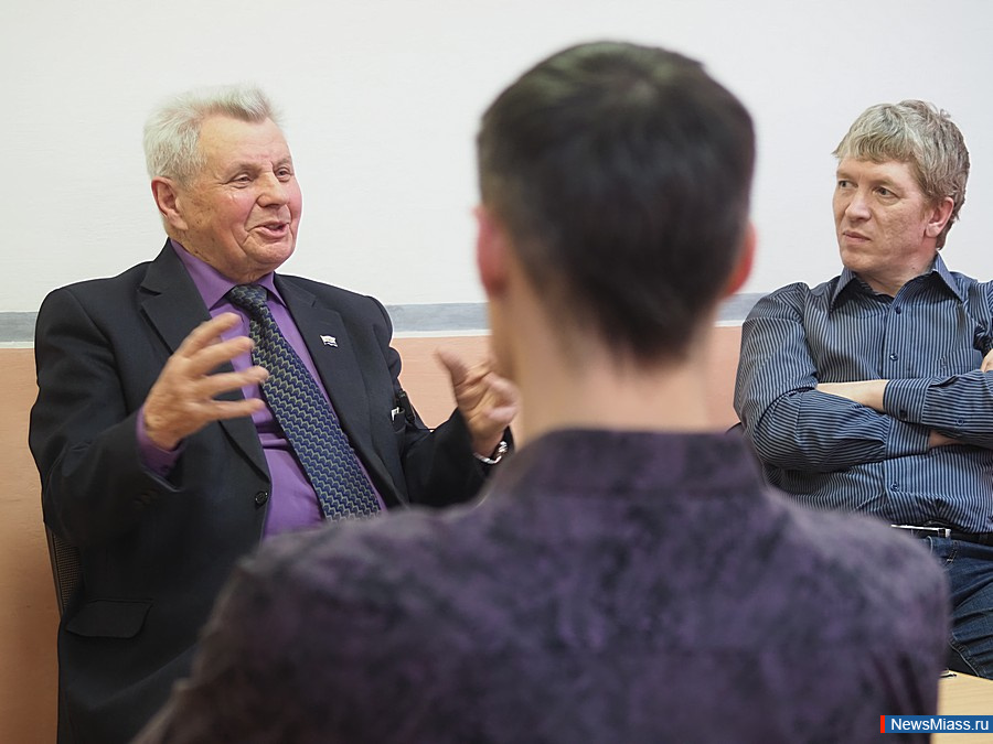 "     .  -    ". "  ":          