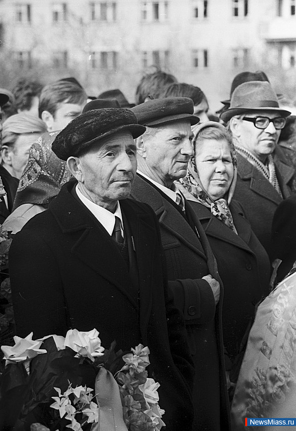 " "    .  2.       1986  -    