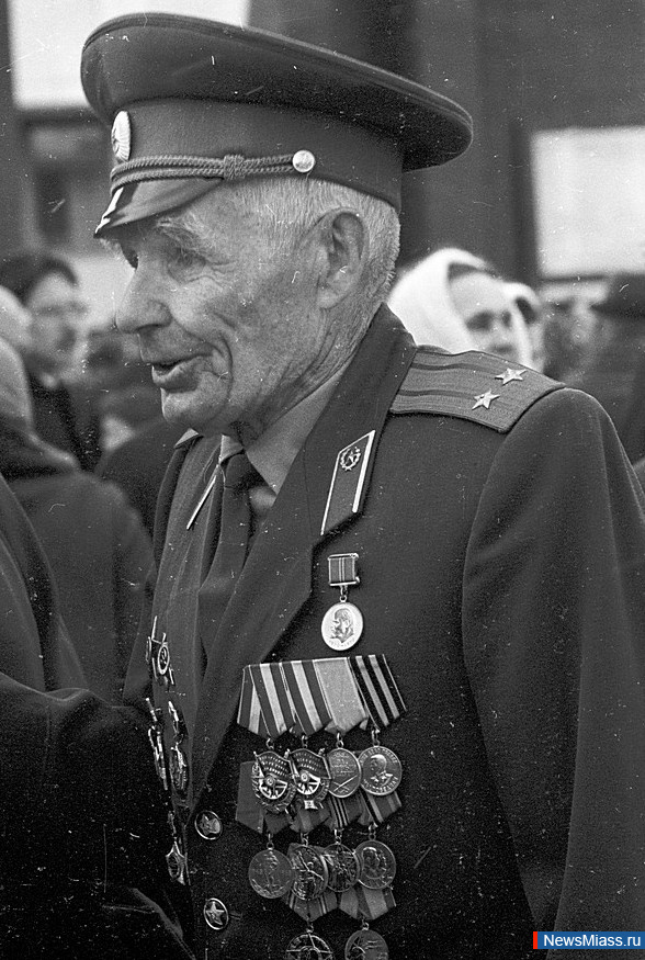 " "    .  2.       1986  -    