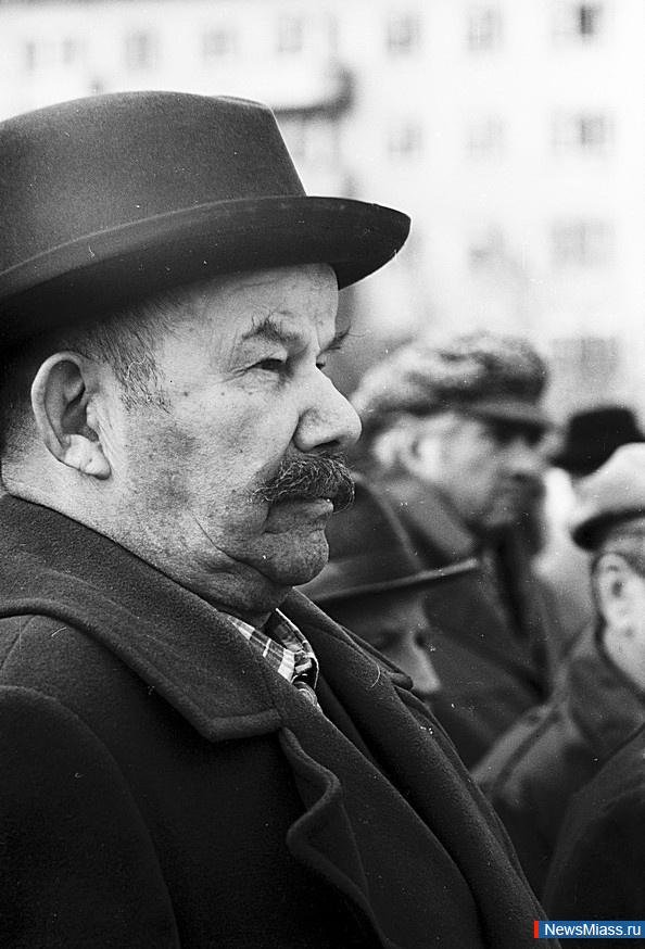 " "    .  2.       1986  -    