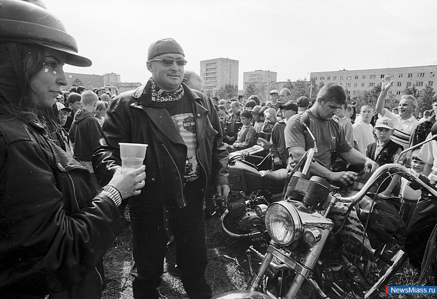 "   ,   ".   ,     2000- , -    