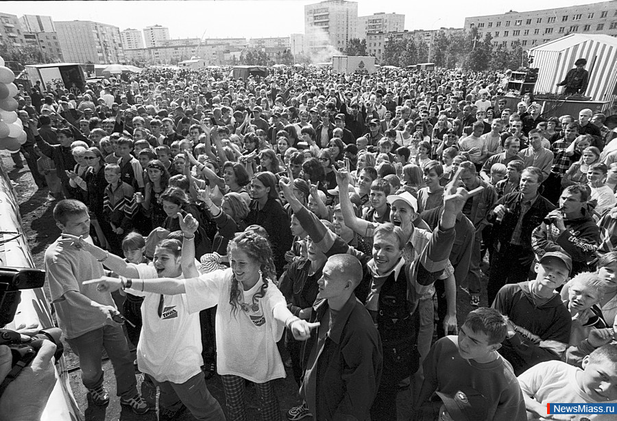 "   ,   ".   ,     2000- , -    