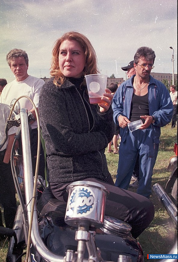 "   ,   ".   ,     2000- , -    