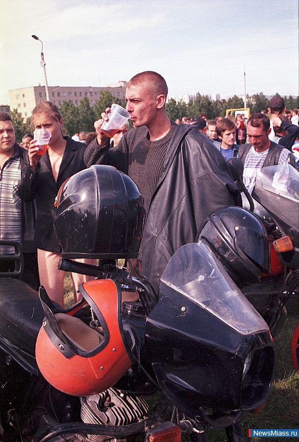 "   ,   ".   ,     2000- , -    