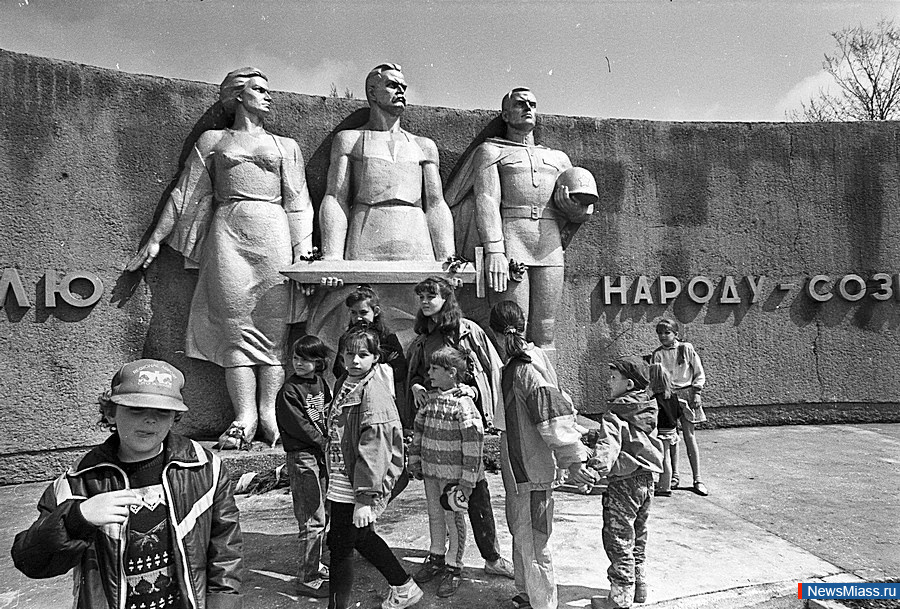 " "    .  4.  50-     -    