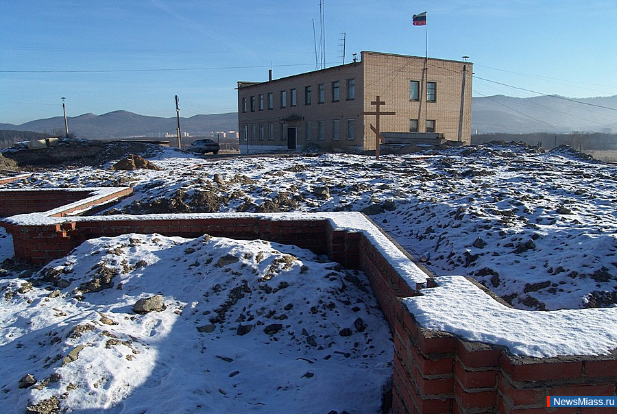 -         .        -    