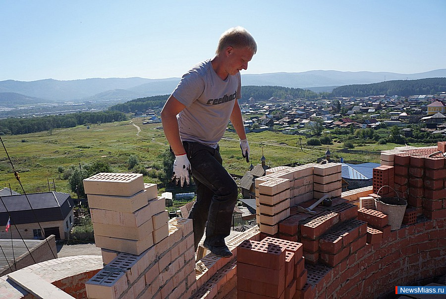 -         .        -    