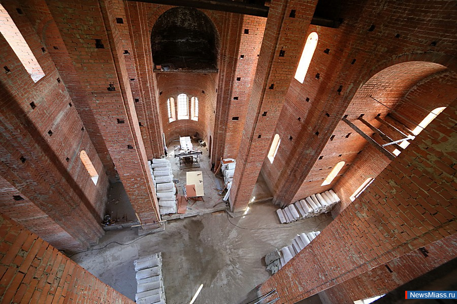 -         .        -    