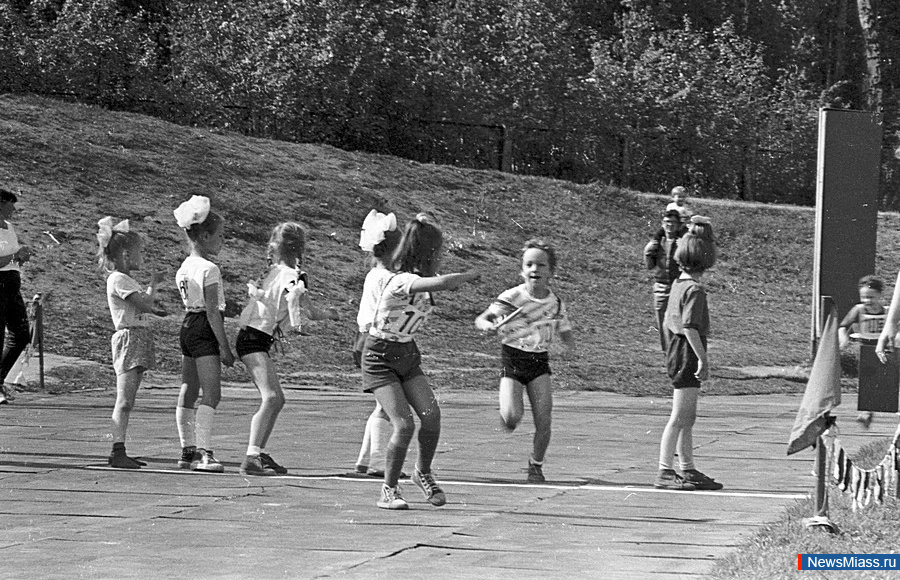 " ,     ?".        90- -    