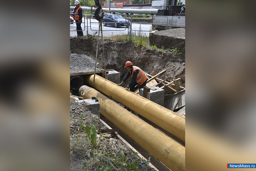  ""         8 .   "" (  En+ Group)           8   