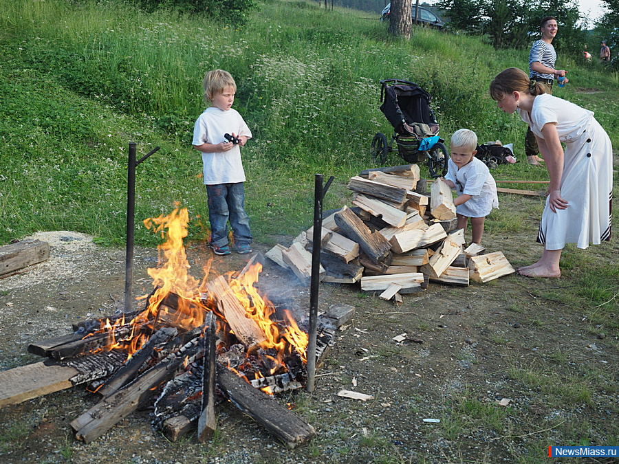   :   . ,     .           -    