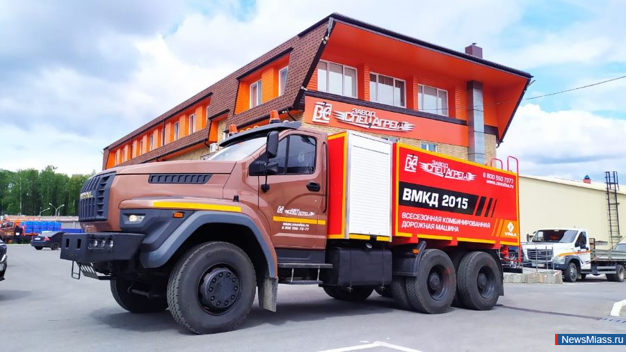    " NEXT 64"    .      ""        " "    "-"