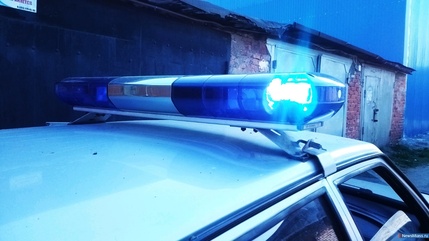      .         100  .     ,    