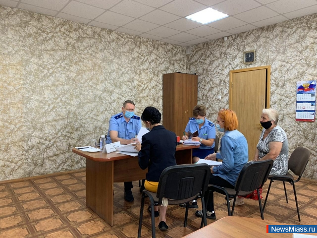       .            .     ,  ""   