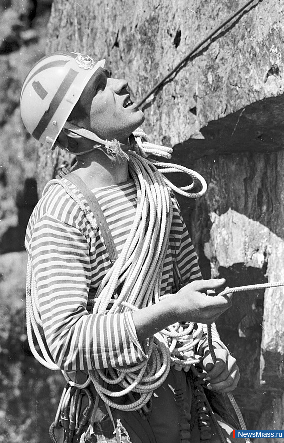 ",  ,      ". 25  1991 , 