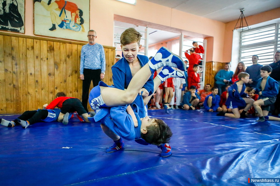        .        " ", ,     .       