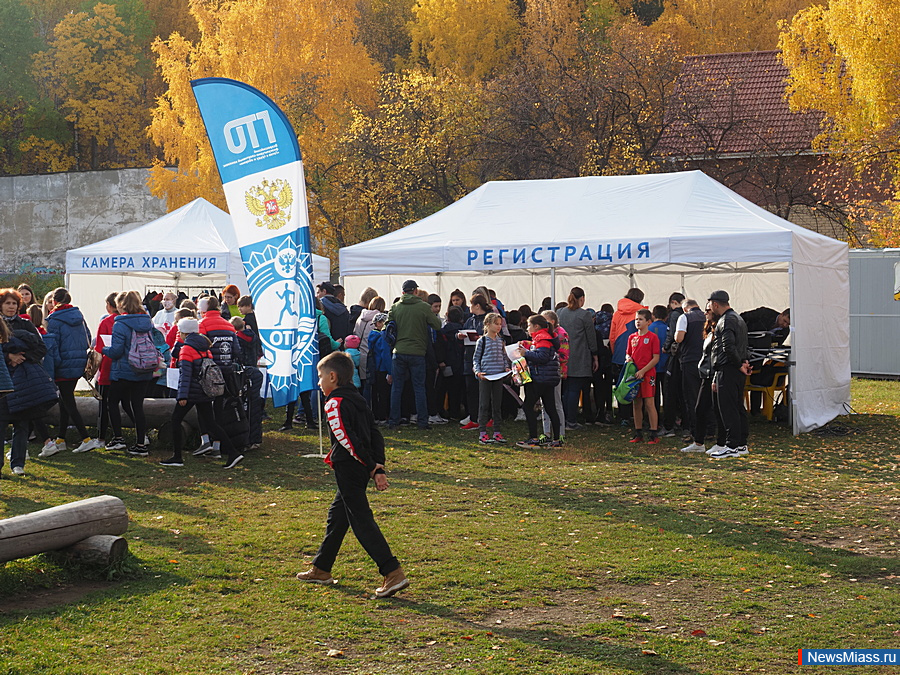     .   -  300  -      : , ,     