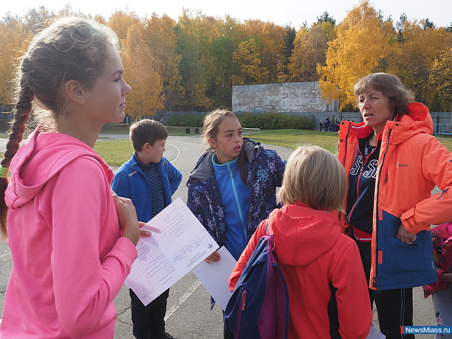     .   -  300  -      : , ,     