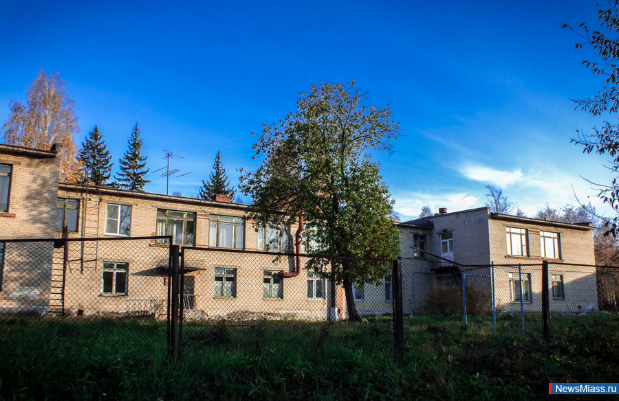      .  ,  ,     -       ,     