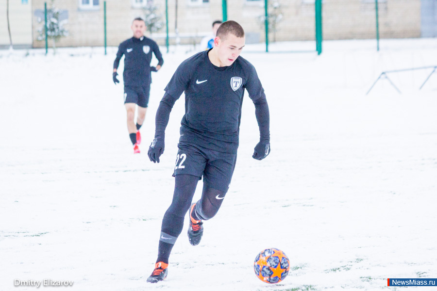   "" () - !.  10         "   "