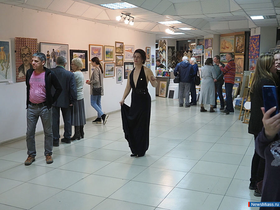 �������������� ������� ������ "���������" �������� 15-������ ������. 16 ���������� � 44 �������: �������� ���� ��������� ������� ��������� ���������� ��������� �������� ����������