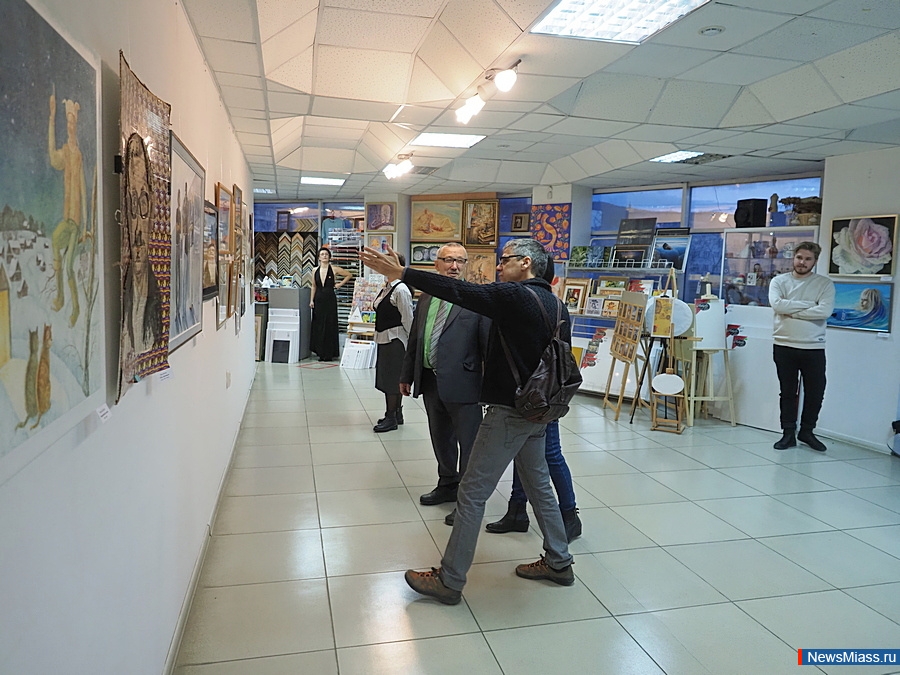 �������������� ������� ������ "���������" �������� 15-������ ������. 16 ���������� � 44 �������: �������� ���� ��������� ������� ��������� ���������� ��������� �������� ����������