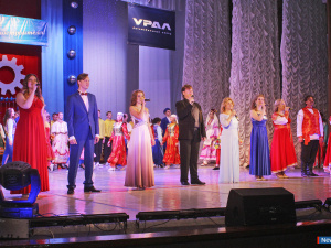 ������ �������� ���������� "����" �������� ������� ������