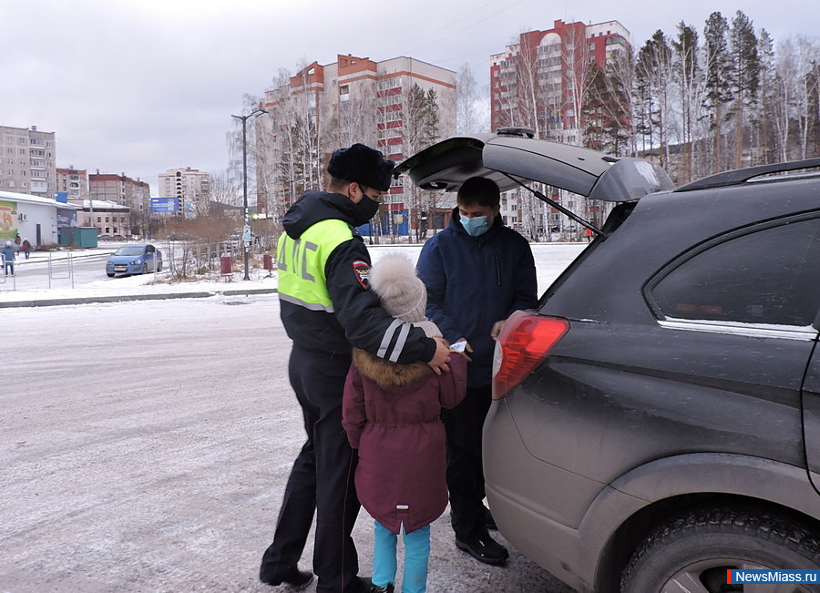    ,   .           "  "