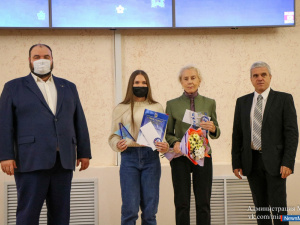 � ������ ���������� ������ ���������� � �������� �����