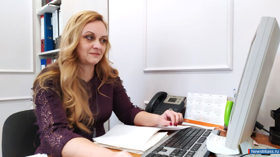  :     . 21      .     1996        "  "